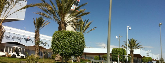 Abha International Airport is one of Lugares favoritos de Loda.
