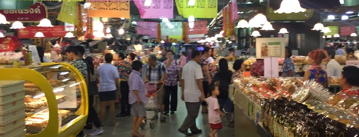 Seri Market is one of Bangkok.