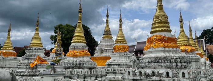 Wat Phra Chedi Sao Lang is one of ลำปาง.