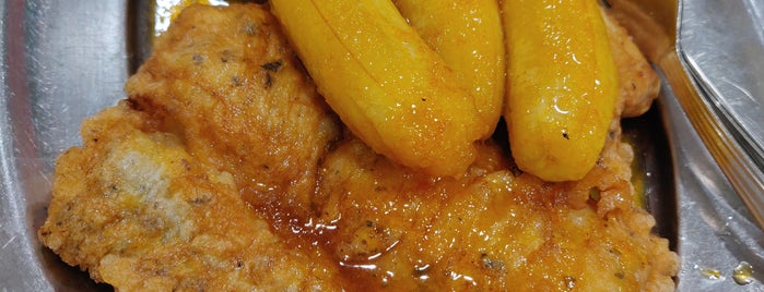 Restaurante Londres is one of Madeira Eating.