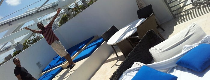 Z Ocean Hotel is one of The 15 Best Places with a Rooftop in Miami Beach.