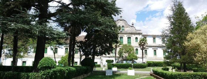 Balneario Cabreiroá is one of Rincones de Galicia.