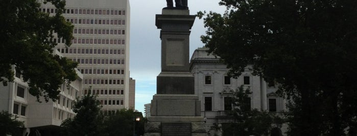 Lafayette Square is one of Louisiana.