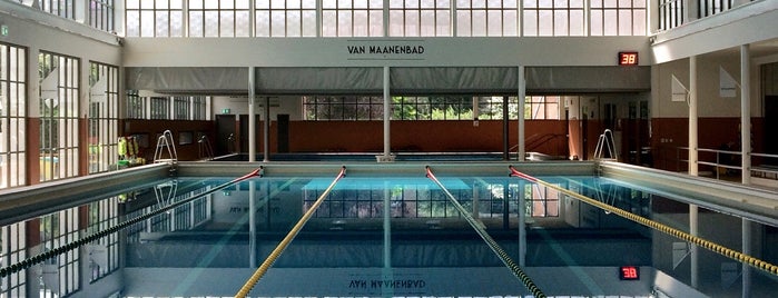 Van Maanenbad is one of Lugares favoritos de Yuri.