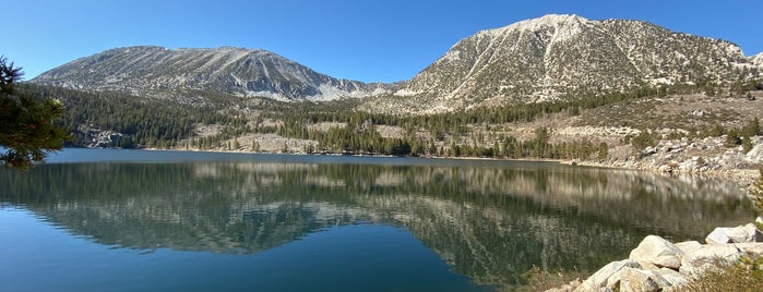 Rock Creek Lake is one of Lieux qui ont plu à Tass.