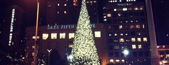 Union Square Christmas Tree is one of San Francisco Favorites.
