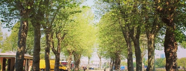 Гринвичский парк is one of Greenwich : понравившиеся места.