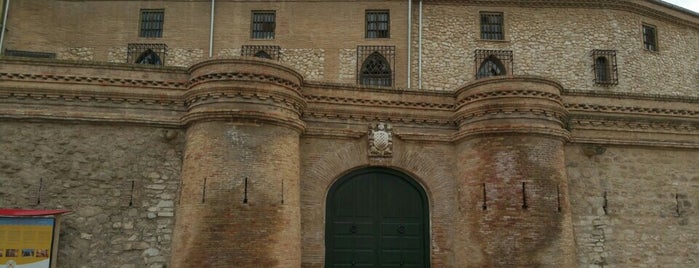 Castillo Palacio de Cortes is one of Lugares interesantes en Tudela y Ribera.