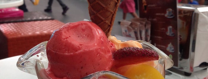 Aldo's Italian Gelato is one of Cancún.