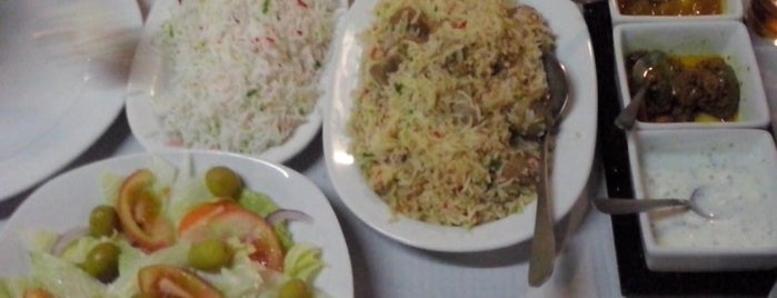 Punjabi Food is one of Sitios con opciones veganas.