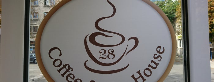 28 Coffee & Tea House is one of สถานที่ที่ Tessa ถูกใจ.