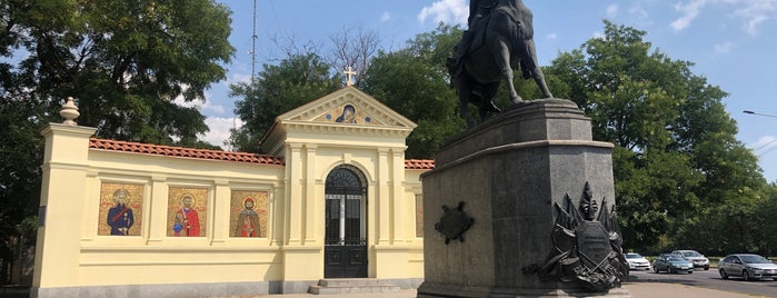 Памятник полководцу А.В. Суворову is one of Пам'ятники. Одеса.