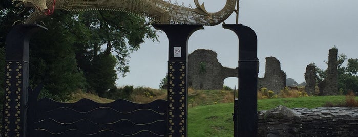 Castell Newydd Emlyn is one of Plwm'ın Beğendiği Mekanlar.