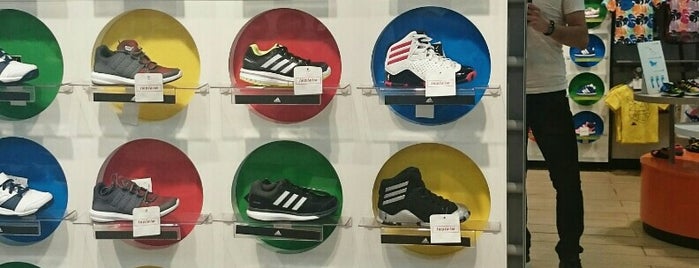 Adidas Kids is one of FATOŞさんのお気に入りスポット.