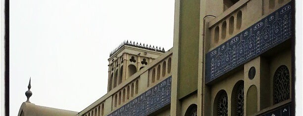 Central Souq السوق المركزي is one of Tempat yang Disukai Dade.