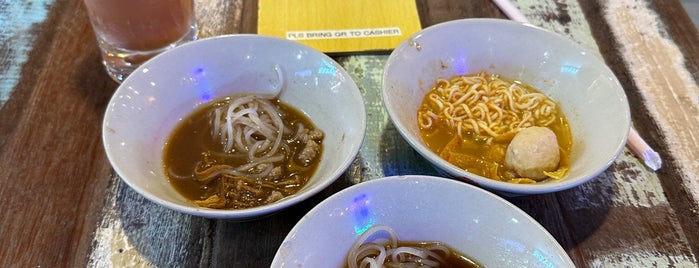 The Original Boat Noodle is one of Micheenli Guide: Unique Noodle Dishes in Singapore.