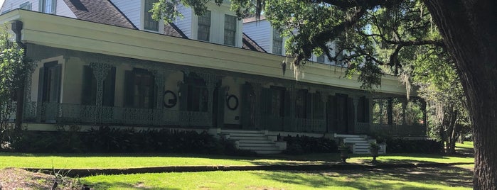 The Myrtles Plantation is one of Paranormal Places.