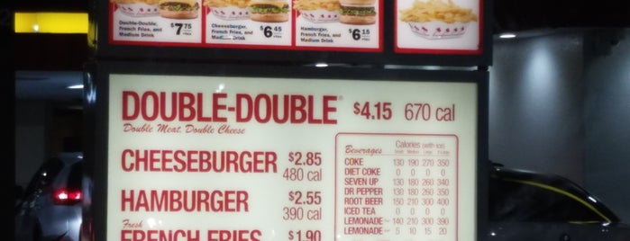 In-N-Out Burger is one of Emilioさんのお気に入りスポット.