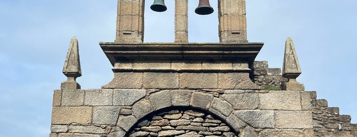 Santuario da Virxe da Barca is one of Guia de Galicia.