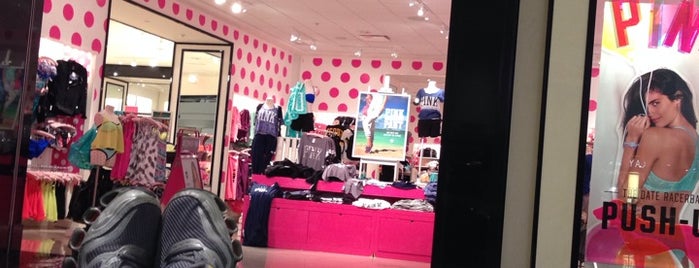 Victoria's Secret PINK is one of No Signage.
