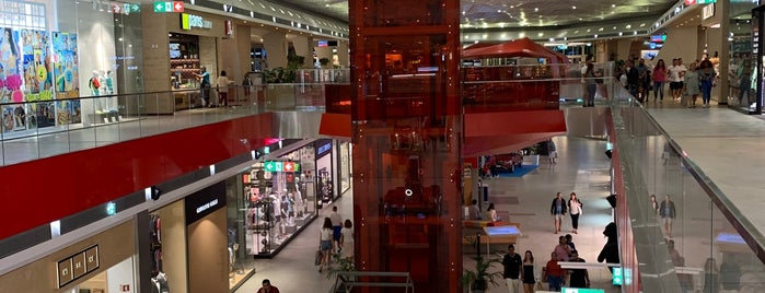 Mar Shopping Algarve is one of BP : понравившиеся места.