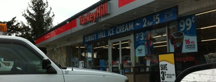 Turkey Hill Minit Markets is one of Jim’s Liked Places.