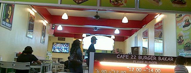 Jom Burger@Cafe22 is one of Burgaaa.