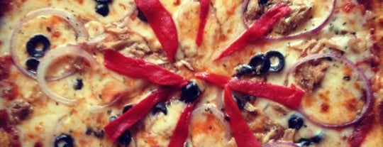 Francesco's Pizza is one of ESPAÑA ★ Menú del día máx. 12€ ★.