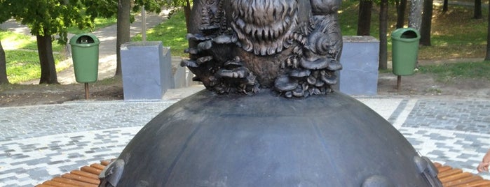 Скульптура «В Рязани грибы с глазами» is one of Veljanova🦊: сохраненные места.
