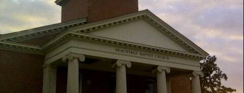 Peachtree Baptist Church is one of สถานที่ที่ Chester ถูกใจ.