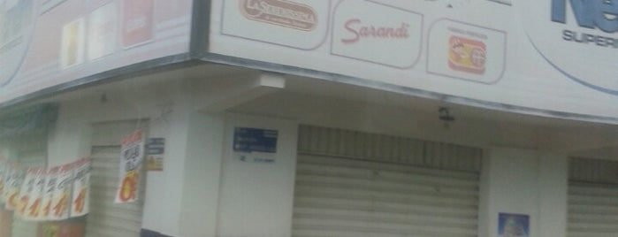 Nenem Supermercados is one of Centros Comerciais...rs.