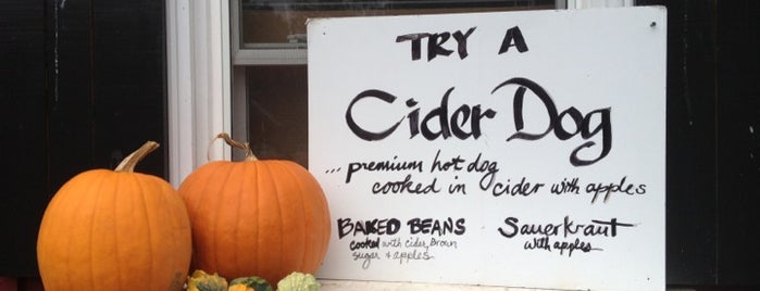 Hacklebarney Farm Cider Mill & Bakery is one of Matthew’s Liked Places.