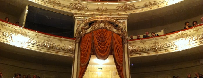 Mikhailovsky Theatre is one of St Petersburg.