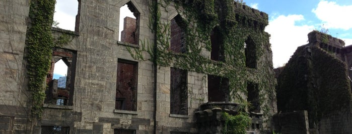 Smallpox Hospital is one of Cool places NYC.