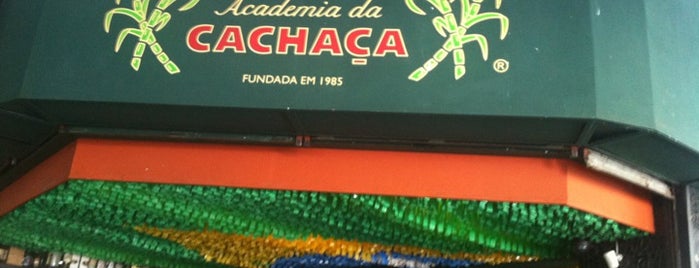 Academia da Cachaça is one of Bares no Rio.