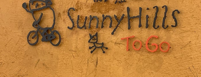 SunnyHills is one of 台北.