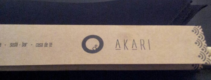 Akari Sushi Bar is one of Para Visitar.