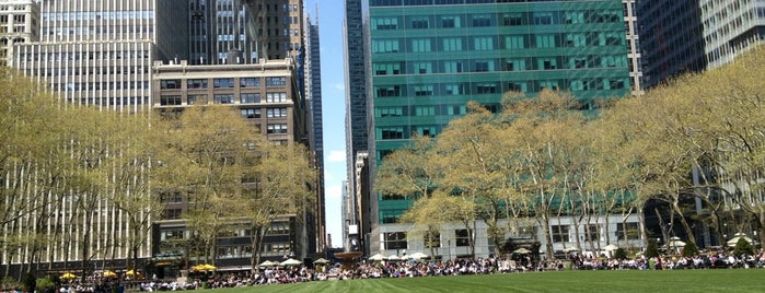 Bryant Park is one of Recreation Spots in NYC.