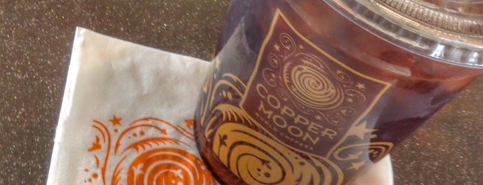 Copper Moon Coffee is one of สถานที่ที่ Rozanne ถูกใจ.