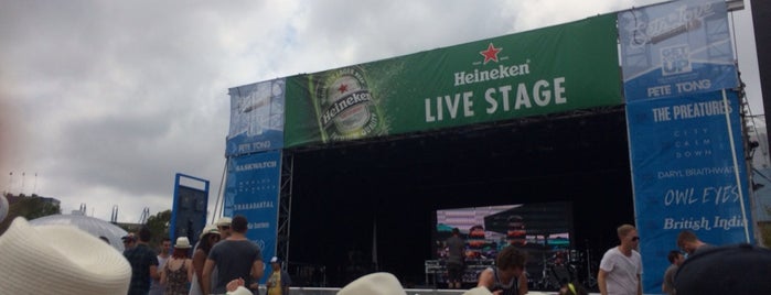 Heineken Beer Garden is one of Off-court @ Australian Open 2012.