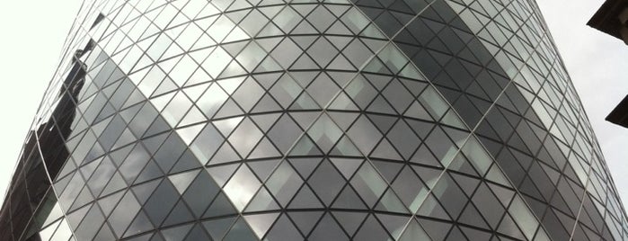 30 St Mary Axe is one of London special.