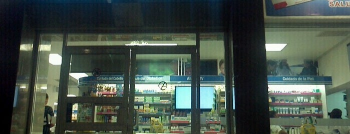 Farmacias del Ahorro is one of Tempat yang Disukai Ernesto.