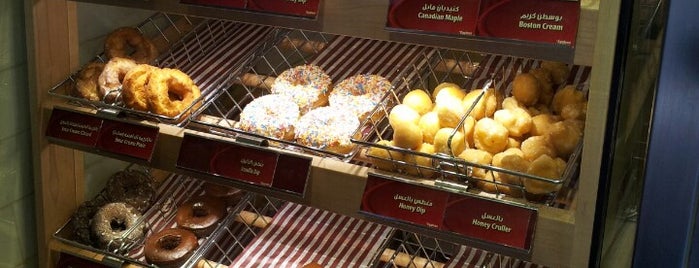 Tim Hortons is one of Ahmedさんのお気に入りスポット.