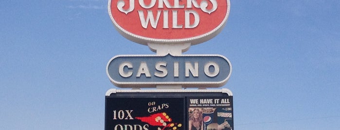 Jokers Wild Casino is one of Posti che sono piaciuti a Michael.