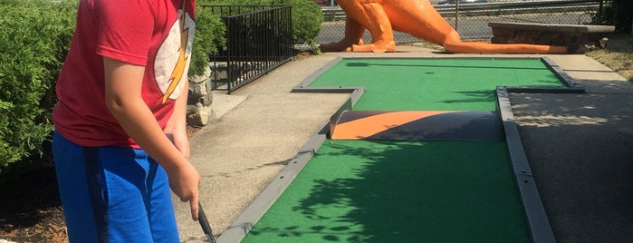 Route 1 Miniature Golf is one of Daytrips, Things To Do (in/around Boston).