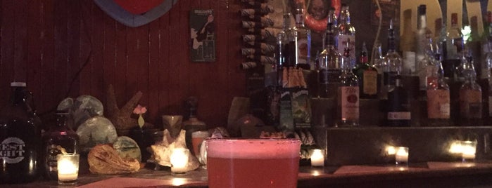 The Dive Bar is one of Boston Craft Beer Spots.