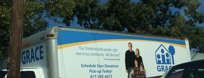 Grace Donation Center is one of Posti che sono piaciuti a KATIE.