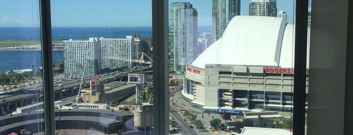 Delta Hotels by Marriott Toronto is one of Darwin : понравившиеся места.