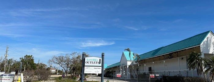 Sanibel Outlets is one of Florida 2022.