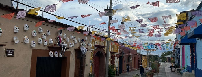 Antiguo Barrio Xochimilco is one of Best of Oaxaca.